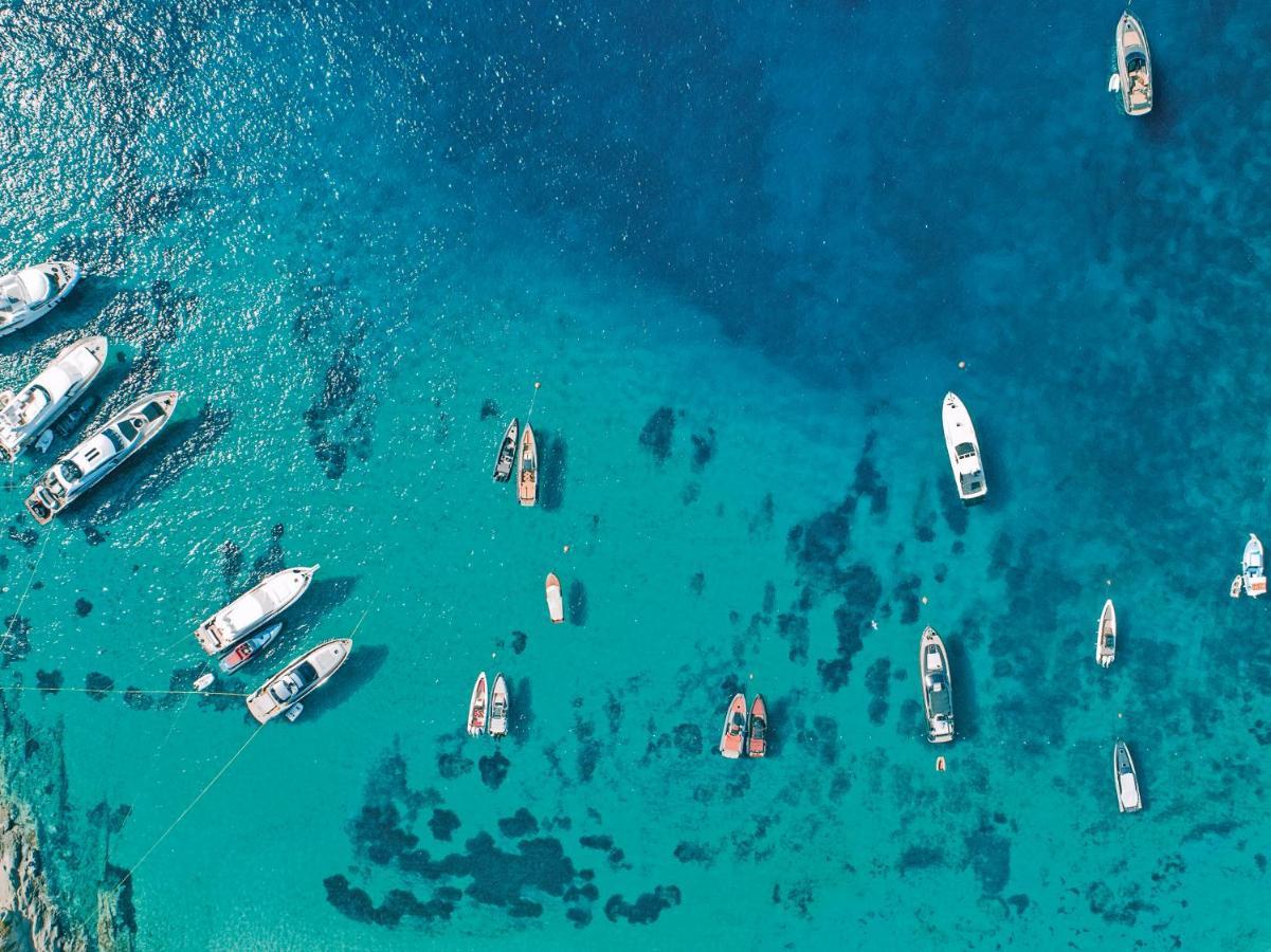 Mykonos Blu, A Grecotel Resort To Live Pszarú Kültér fotó